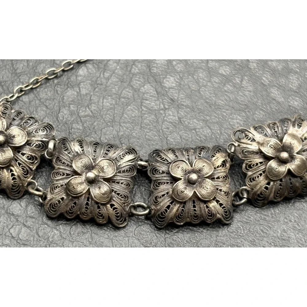 Vintage Art Deco 800 Silver Filigree Flower Panel Bracelet Silver 6.5
